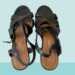 FRANCO SARTO PELMA PLATFORM WEDGE SANDALS